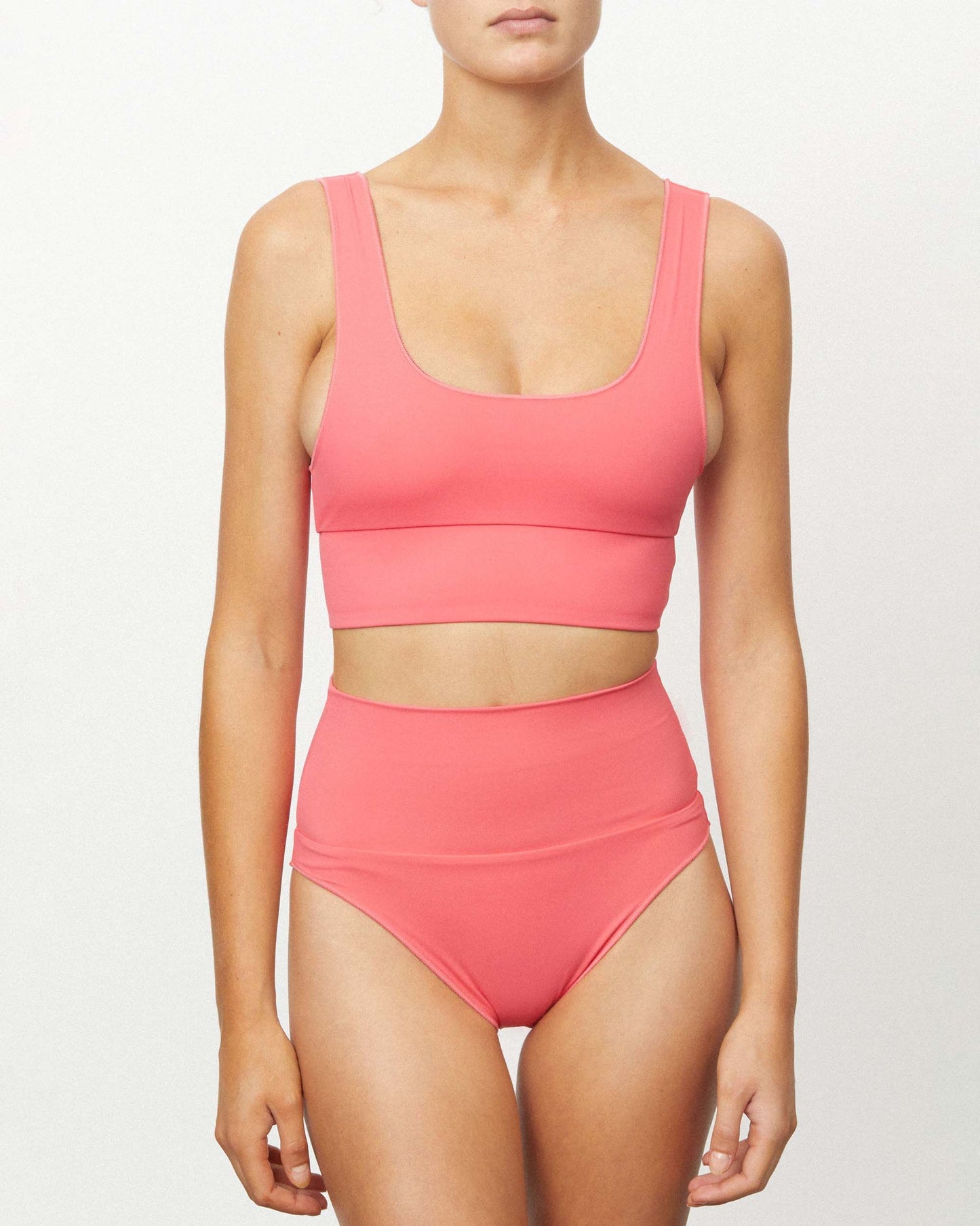 On body front of THE CONTOUR CROP TOP - CALYPSO
