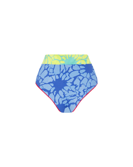 Studio image of the back of the Contour Booty Short in Breakers. 