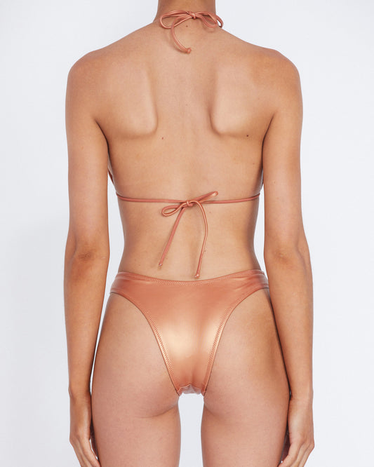 On body back of the Luxe 90s Pant - Bronze. 